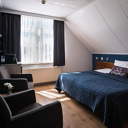 Hotel Duinhotel Texel 2*